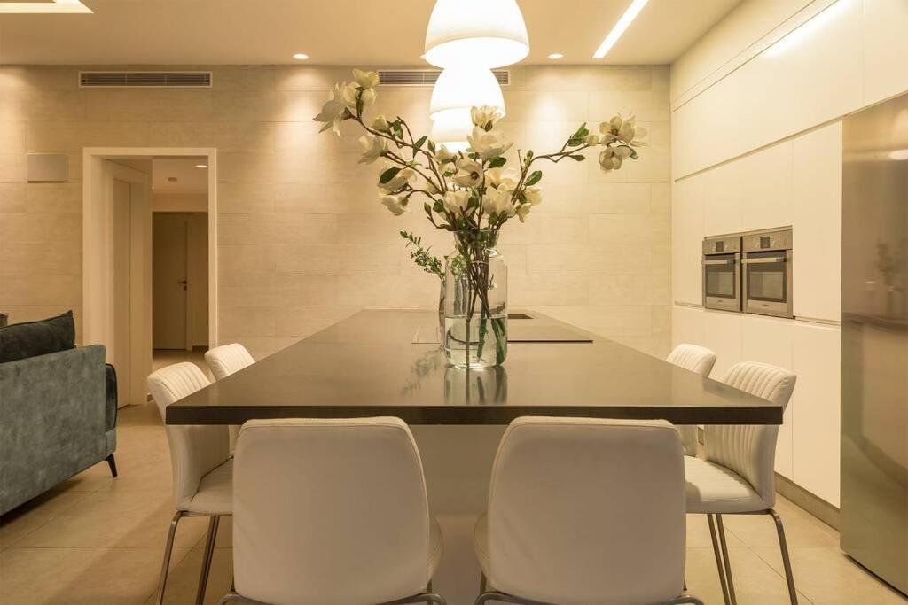 Apartment Luxury Family Penthouse With Panoramic View