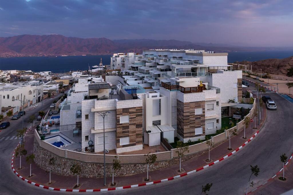 Luxury Family Penthouse With Panoramic View *